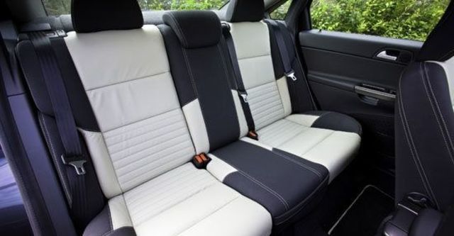 2010 Volvo S40 T5 R-Design  第7張相片