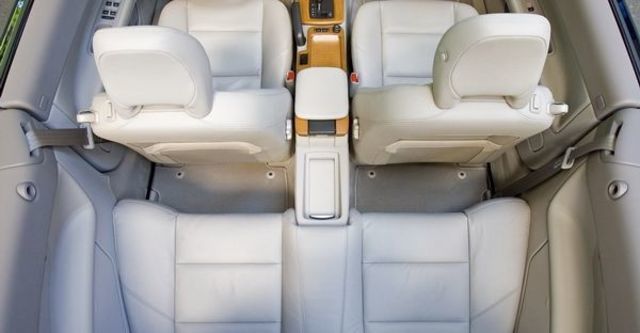 2009 Volvo C70 T5  第7張相片