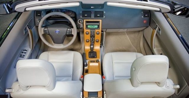 2009 Volvo C70 T5  第8張相片