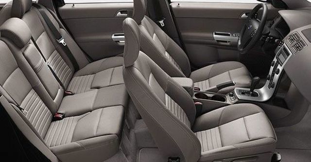 2009 Volvo V50 T5  第7張相片