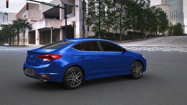 2021 Hyundai Elantra Sport  第4張相片