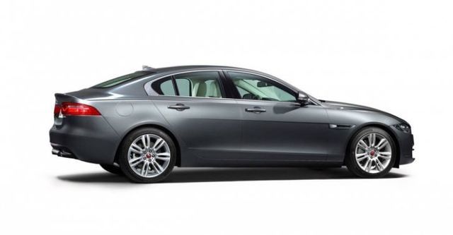 2015 Jaguar XE Prestige 20d  第3張相片