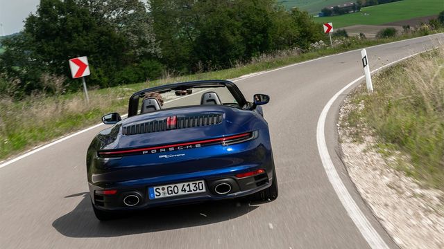 2021 Porsche 911 Carrera Cabriolet  第4張相片