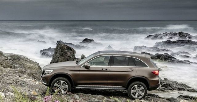 2016 M-Benz GLC-Class GLC220d 4MATIC  第2張相片