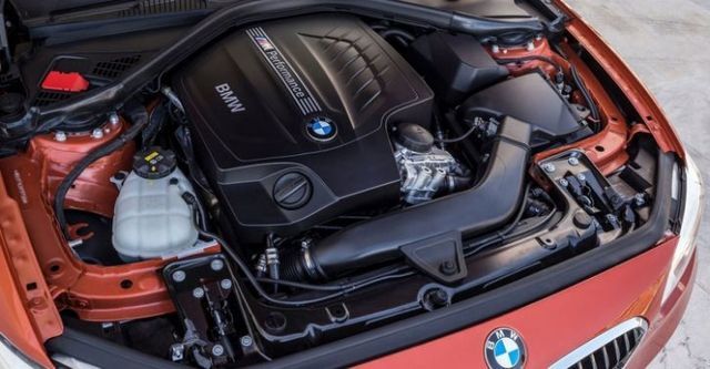 2016 BMW 1-Series M135i  第7張相片