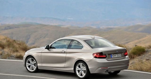 2016 BMW 2-Series 220d Sport  第2張相片