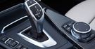 2016 BMW 3-Series Sedan 318i  第10張縮圖