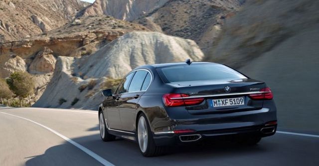 2016 BMW 7-Series 750Li  第2張相片