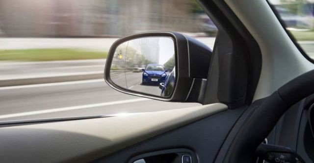 2016 Ford Focus 5D 1.5 EcoBoost汽油頂級運動型  第9張相片