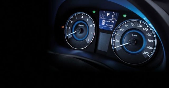 2016 Hyundai Verna 1.6尊爵型酷跑款  第8張相片