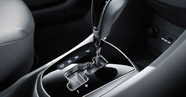 2016 Hyundai Verna 1.6尊爵型酷跑款  第10張相片