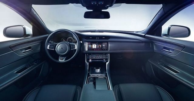 2016 Jaguar XF S  第9張相片
