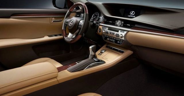 2016 Lexus ES 200豪華版  第9張相片