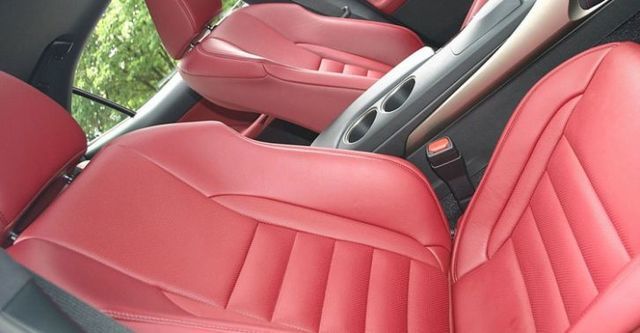 2016 Lexus IS 200t F Sport版  第8張相片