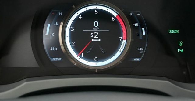 2016 Lexus IS 300h F Sport Navi版  第7張相片