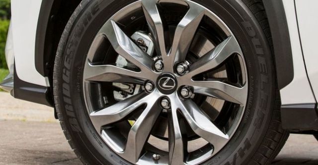 2016 Lexus NX 200t F Sport版  第5張相片