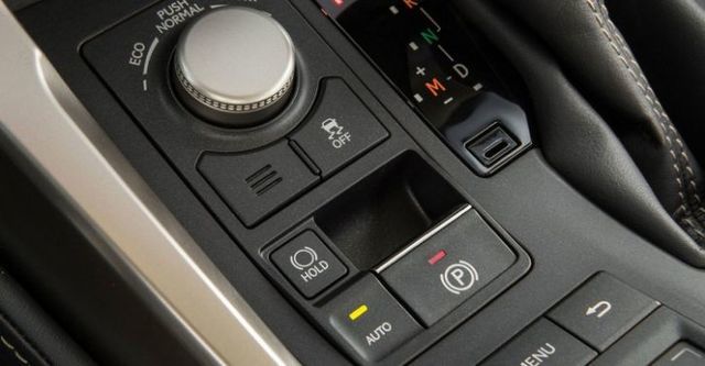2016 Lexus NX 200t全景天窗旗艦版  第6張相片