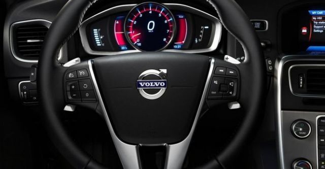 2016 Volvo V60 Cross Country D4 豪華版  第9張相片