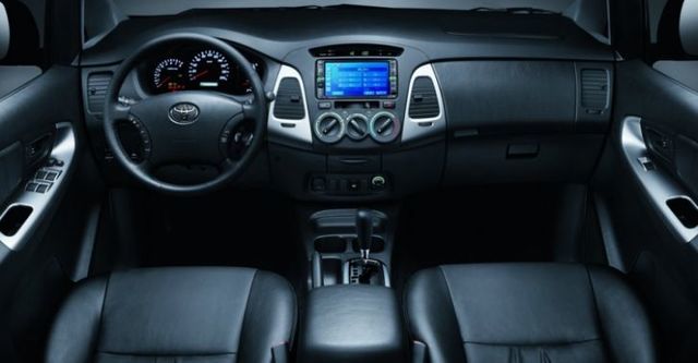 2016 Toyota Innova 2.0 J自排  第7張相片