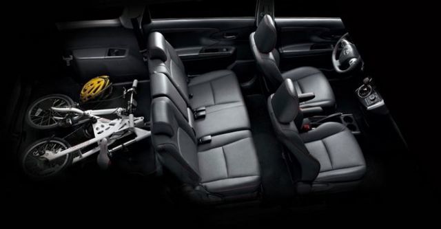 2016 Toyota Wish 2.0經典  第8張相片