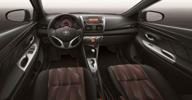 2016 Toyota Yaris 1.5豪華Style+  第7張相片