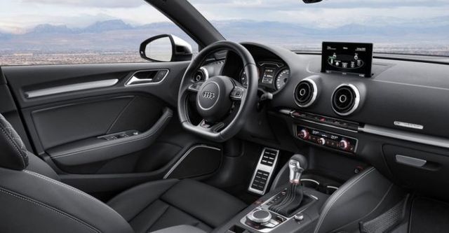 2016 Audi A3 Sedan S3  第8張相片