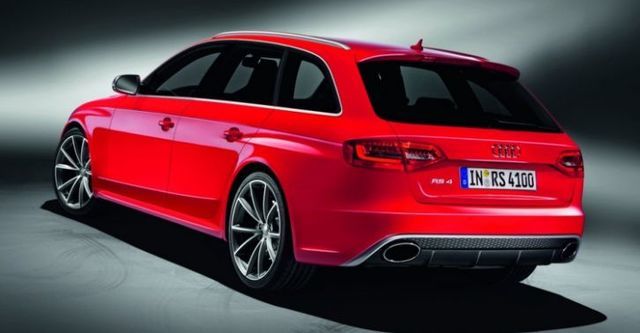 2016 Audi A4 Avant RS4  第5張相片