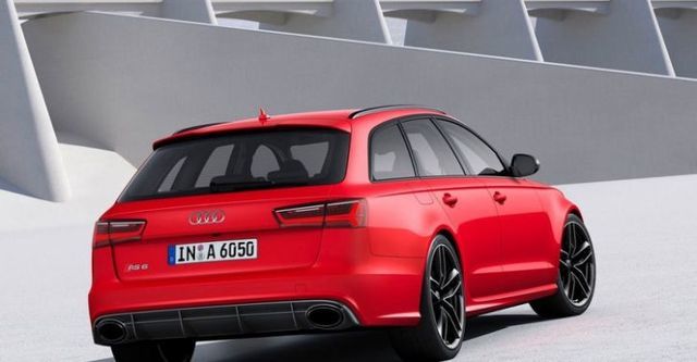 2016 Audi A6 Avant RS6  第3張相片