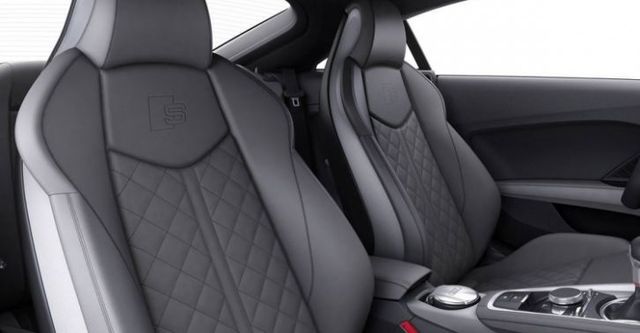 2016 Audi TT S  第10張相片