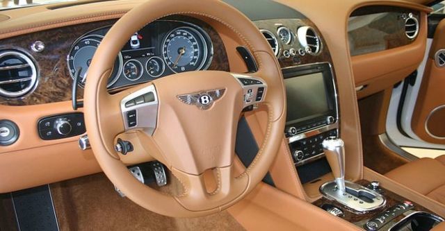 2016 Bentley Continental GT Speed 6.0 W12  第6張相片