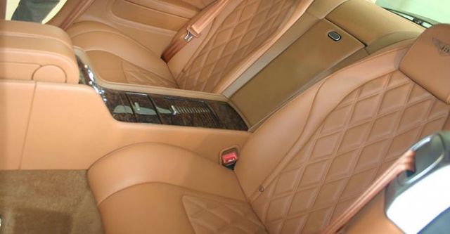 2016 Bentley Continental GT Speed 6.0 W12  第9張相片