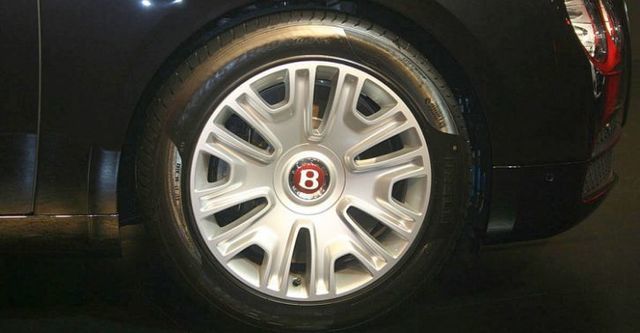 2016 Bentley Flying Spur 4.0 V8  第2張相片