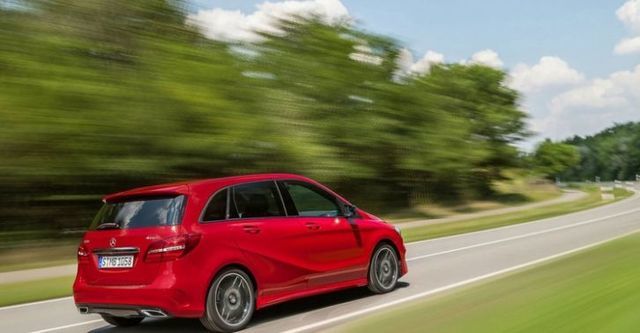 2016 M-Benz B-Class B200  第2張相片