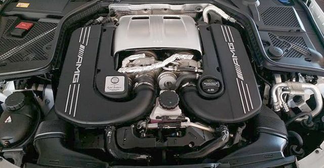2016 M-Benz C-Class Sedan AMG C63  第7張相片