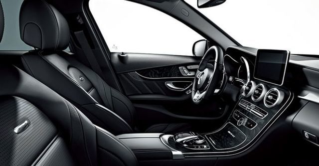 2016 M-Benz C-Class Sedan AMG C63  第9張相片