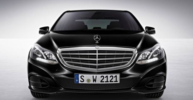 2016 M-Benz E-Class Sedan E200 Classic  第4張相片