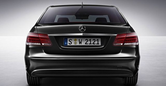 2016 M-Benz E-Class Sedan E200 Classic  第5張相片