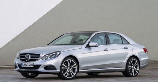 2016 M-Benz E-Class Sedan E400 Avantgarde  第1張相片