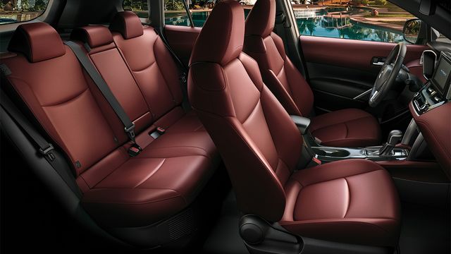 2021 Toyota Corolla Cross 1.8 Hybrid尊爵  第8張相片