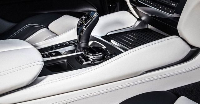 2016 BMW X6 xDriveM50d  第9張相片