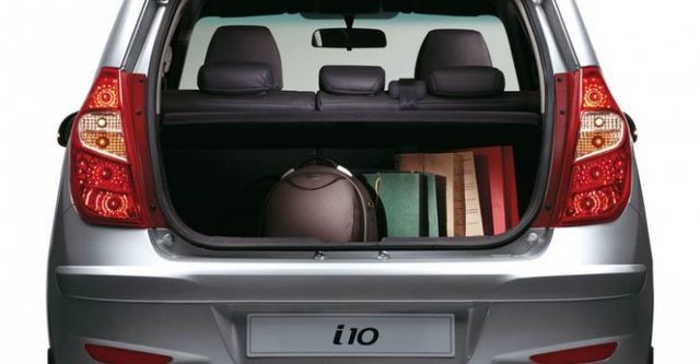 2016 Hyundai i10 自排旗艦款  第7張相片