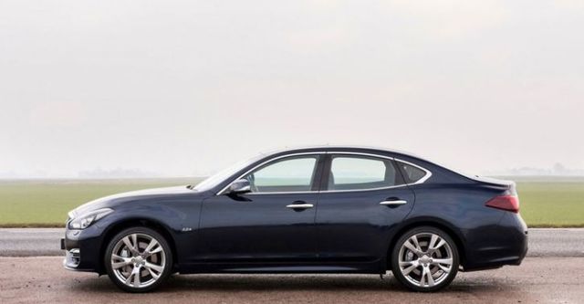 2016 Infiniti Q70 2.5 V6旗艦款  第2張相片