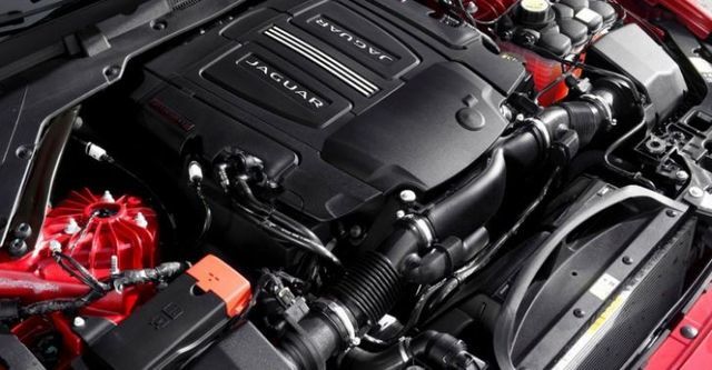 2016 Jaguar XE S  第8張相片