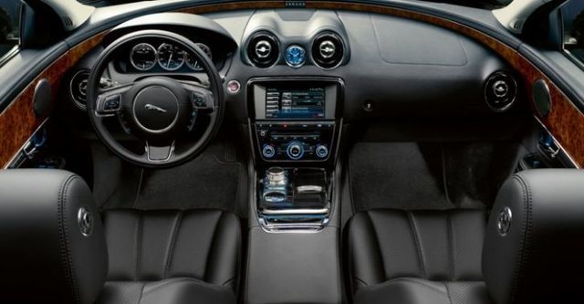 2016 Jaguar XJ L V6 S/C  Premium Luxury  第7張相片