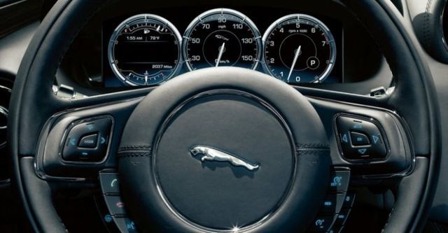 2016 Jaguar XJ L V6 S/C  Premium Luxury  第10張相片