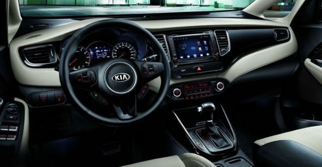 2016 Kia Carens CRDi 柴油科技版  第6張相片