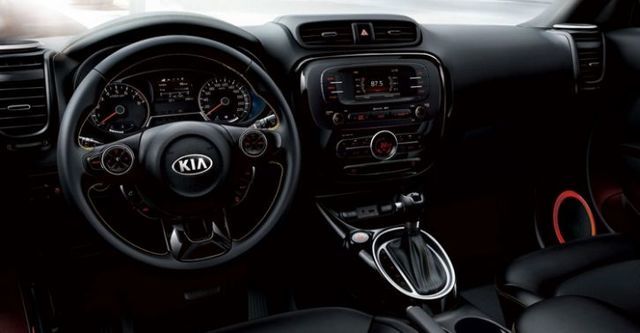 2016 Kia Soul 2.0震撼版  第6張相片