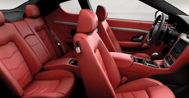 2016 Maserati GranTurismo 4.2  第8張相片