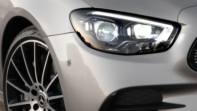 2021 M-Benz E-Class Sedan E300運動版  第5張相片