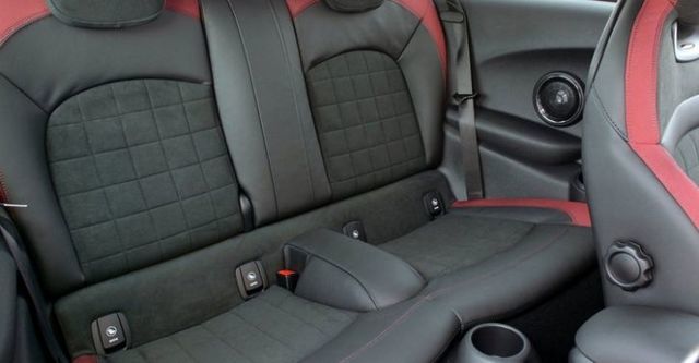 2016 Mini Hatch John Cooper Works手排版  第8張相片